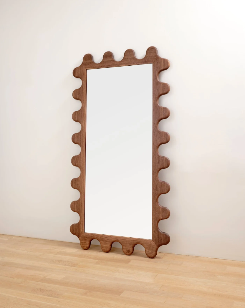 Orla Mirror - Walnut Venner