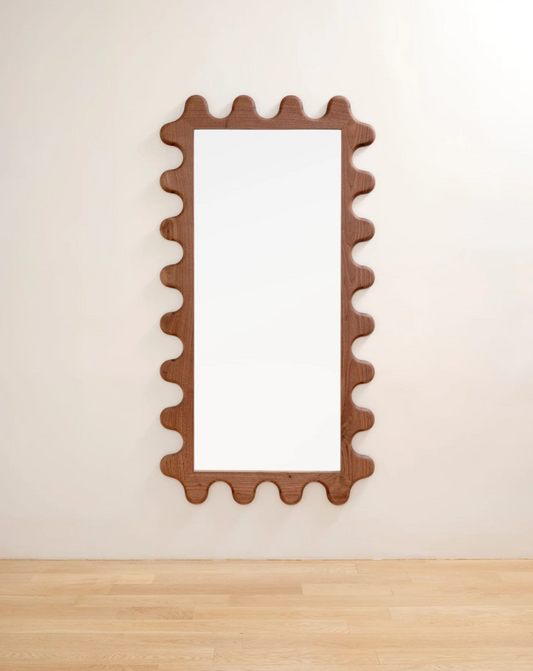 Orla Mirror - Walnut Venner