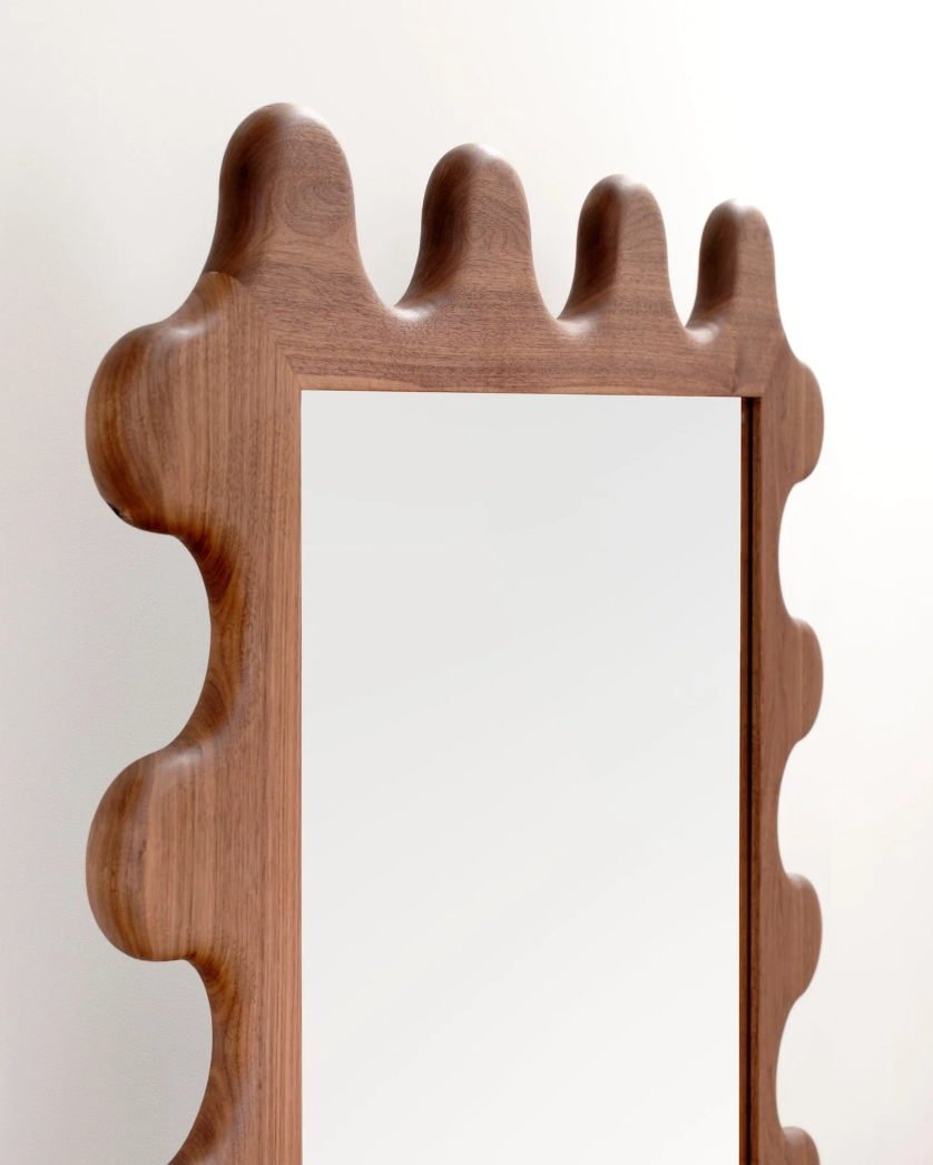 Orla Mirror - Walnut Venner